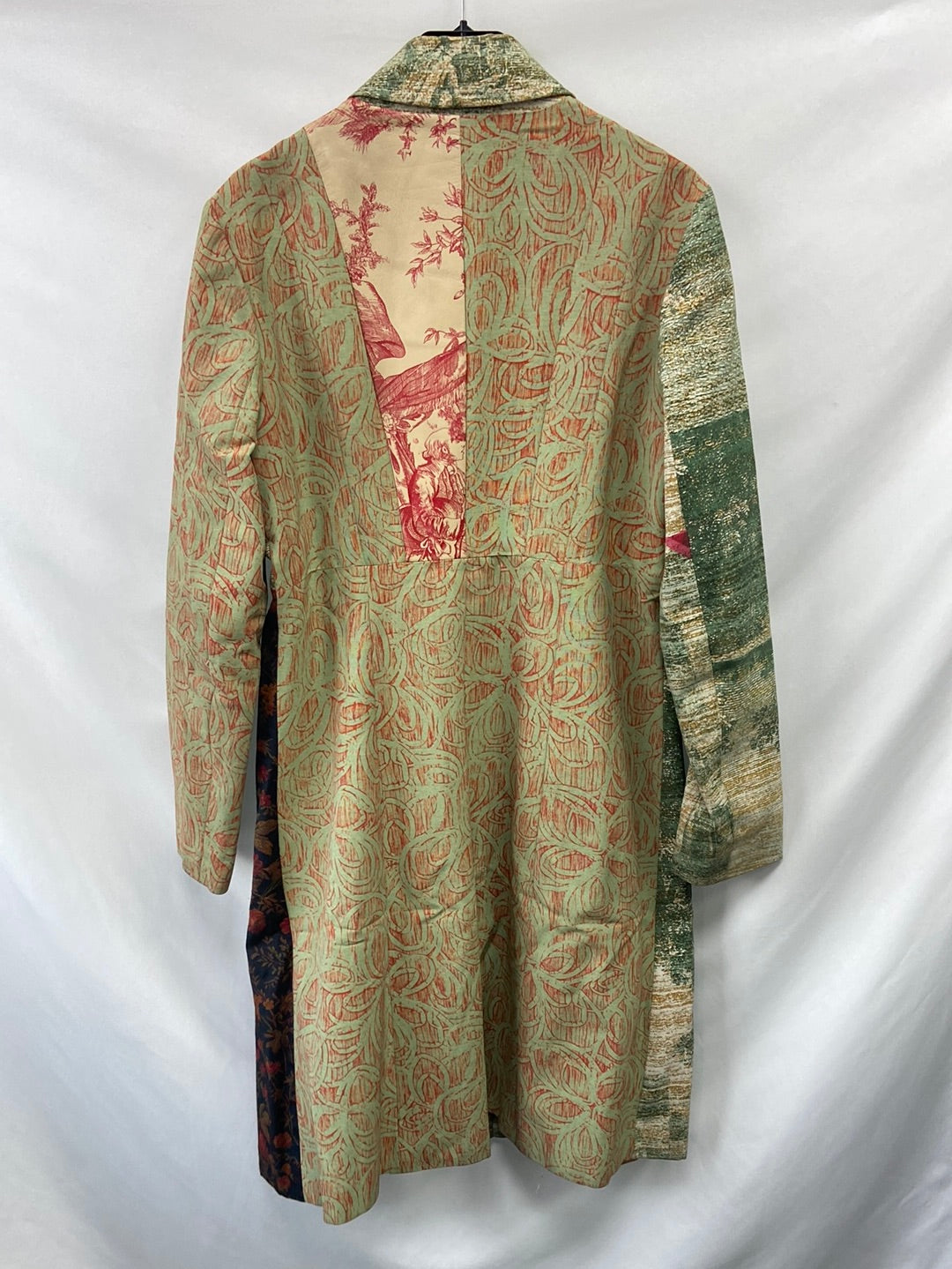 CUSTO.Long printed coat T.44