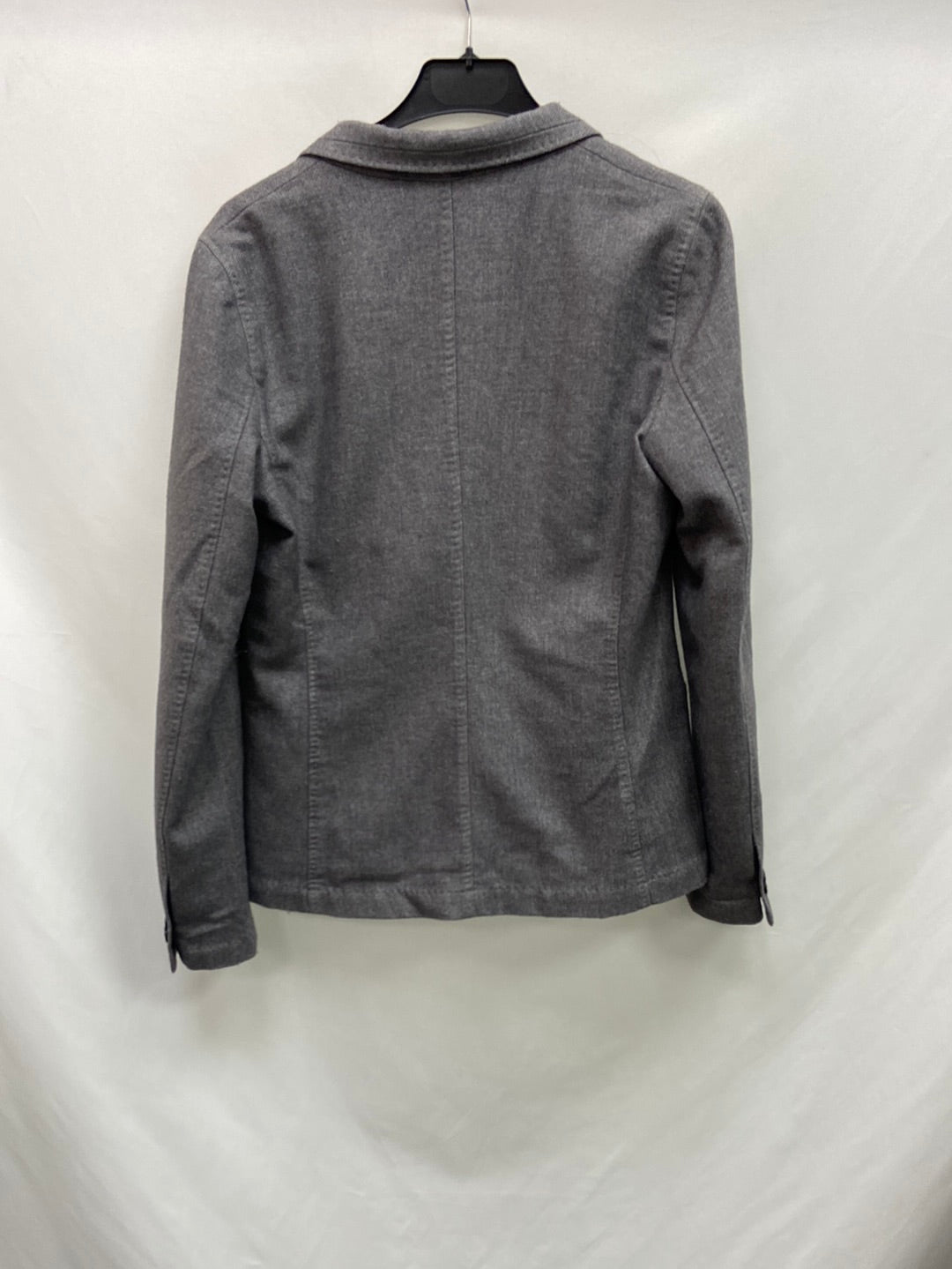 OTRAS.Blazer gris tipo lana T.S