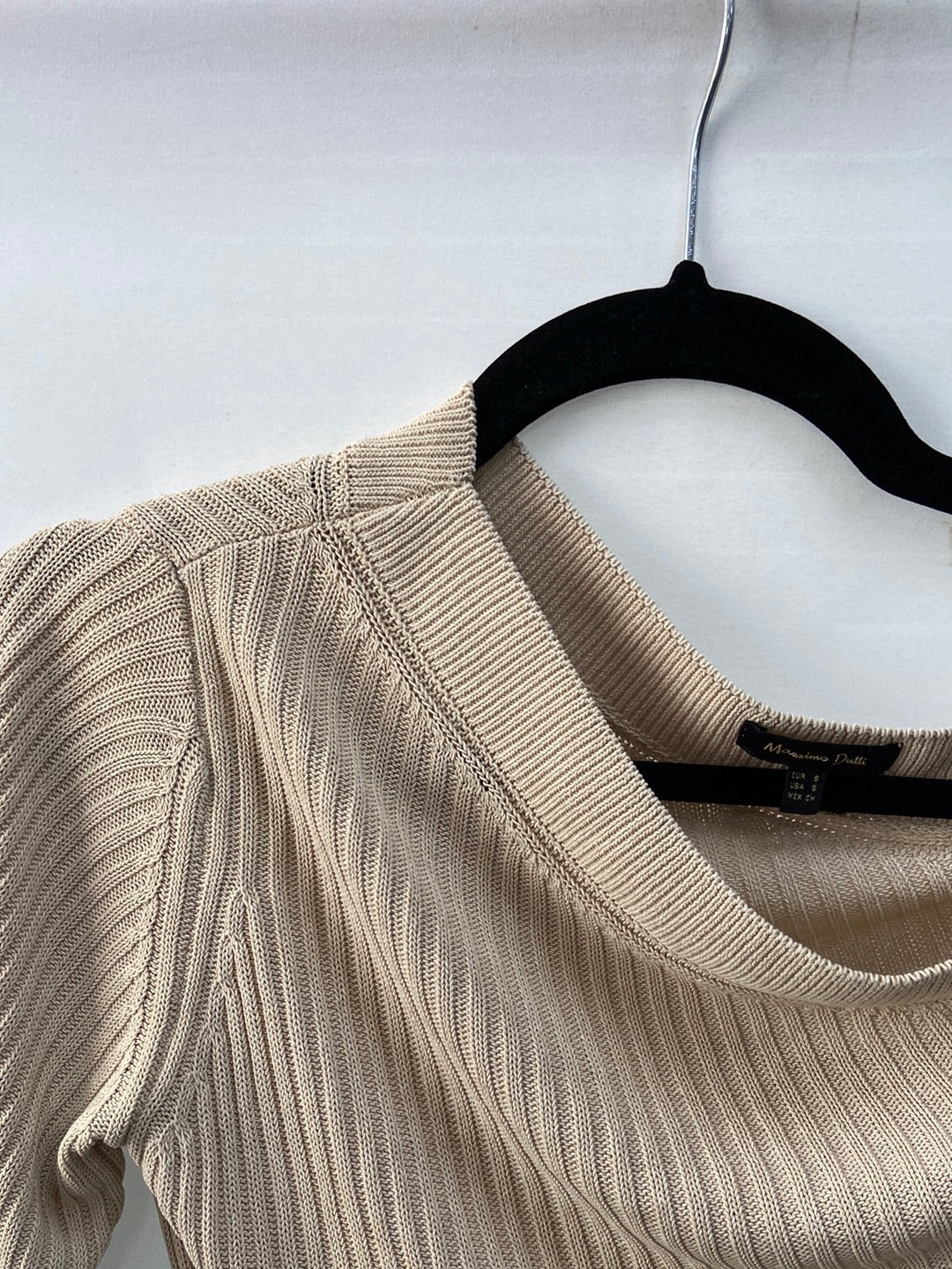 MASSIMO DUTTI. Asymmetrical beige top/sweater. T.S.