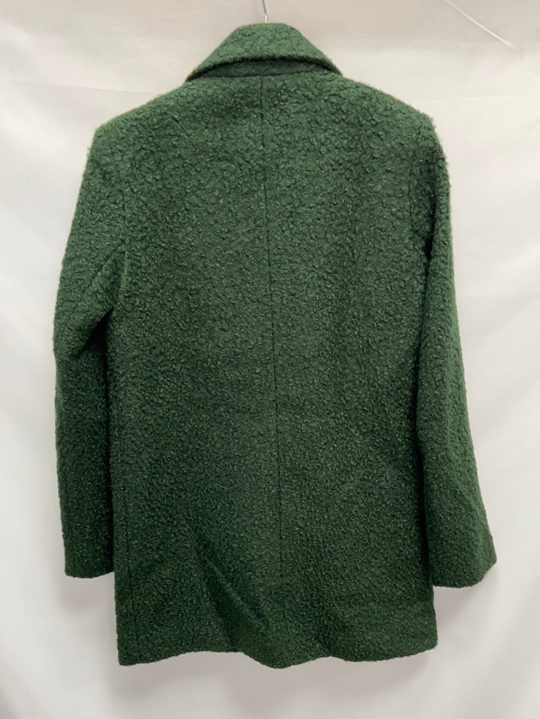 VILA.Abrigo verde borrego T.34
