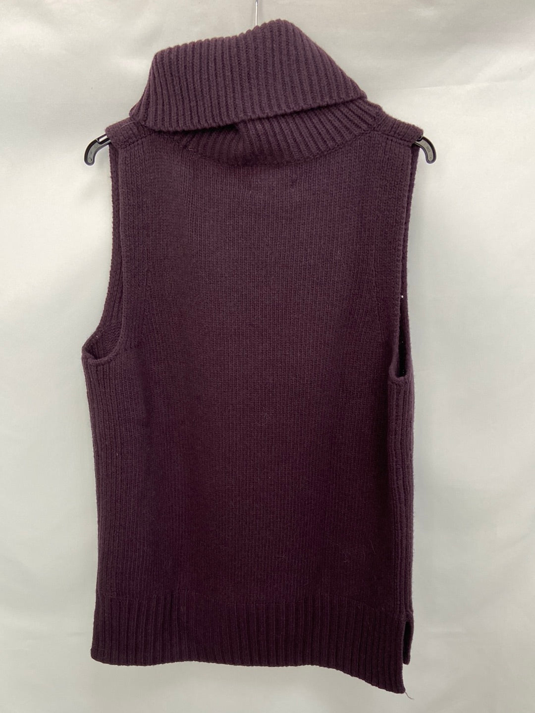 H&M.Purple oversized sleeveless sweater T.xs