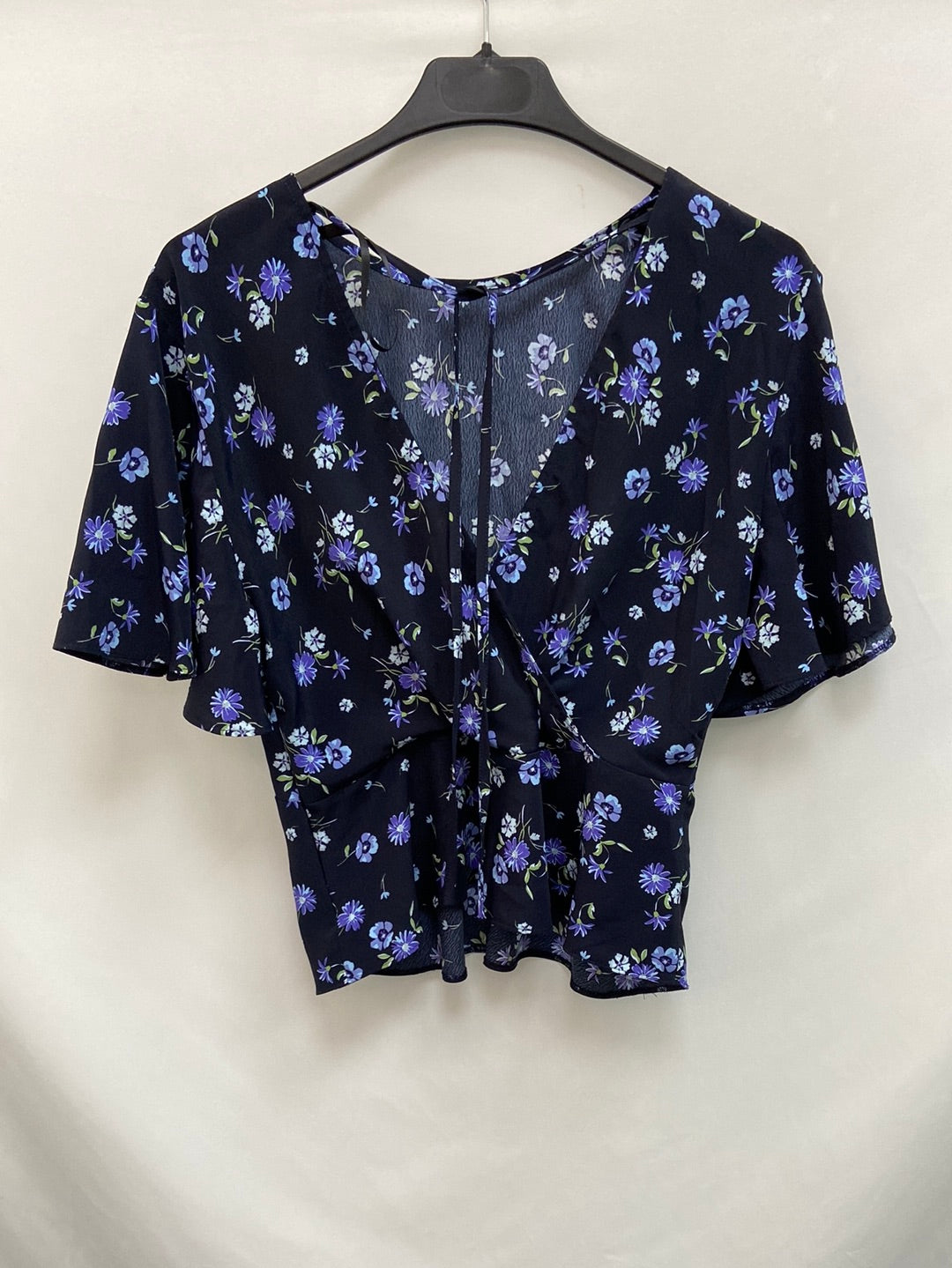 PRIMARK. Top azul flores T.36