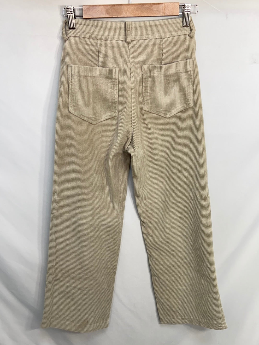 AZALEA. Beige corduroy culottes size 34