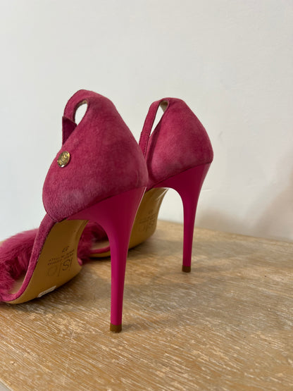 ISLAND. Pink fur sandal. T 37