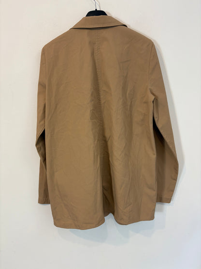 COS. Chaqueta camel ligera