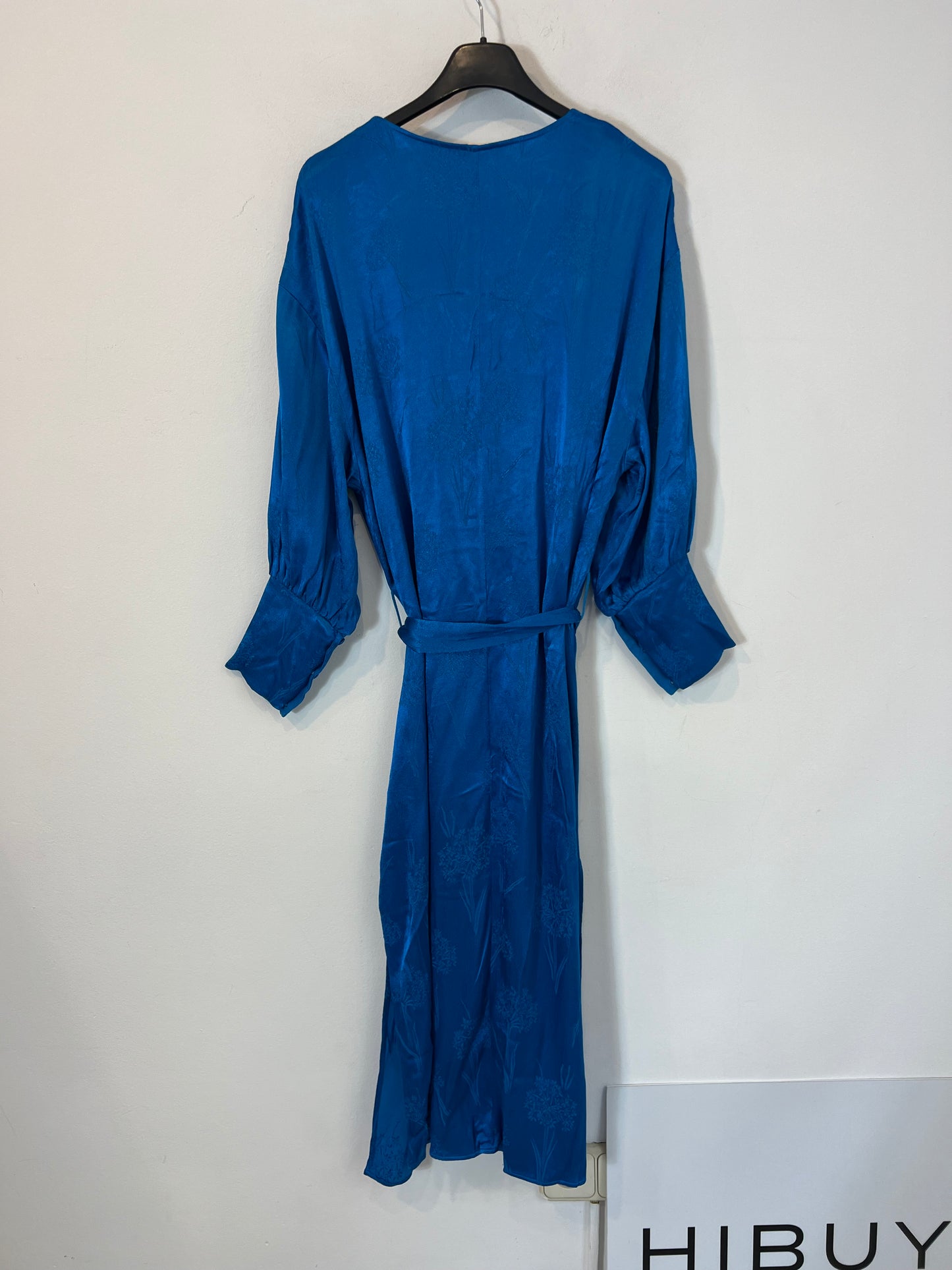 H&amp;M. Turquoise printed midi/kimono dress. TS