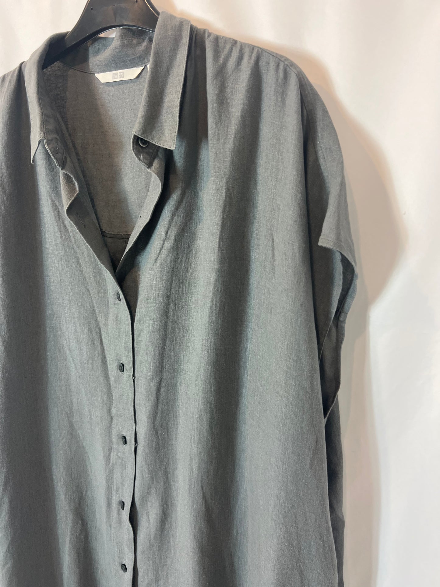 UNIQLO. Ts gray shirt dress