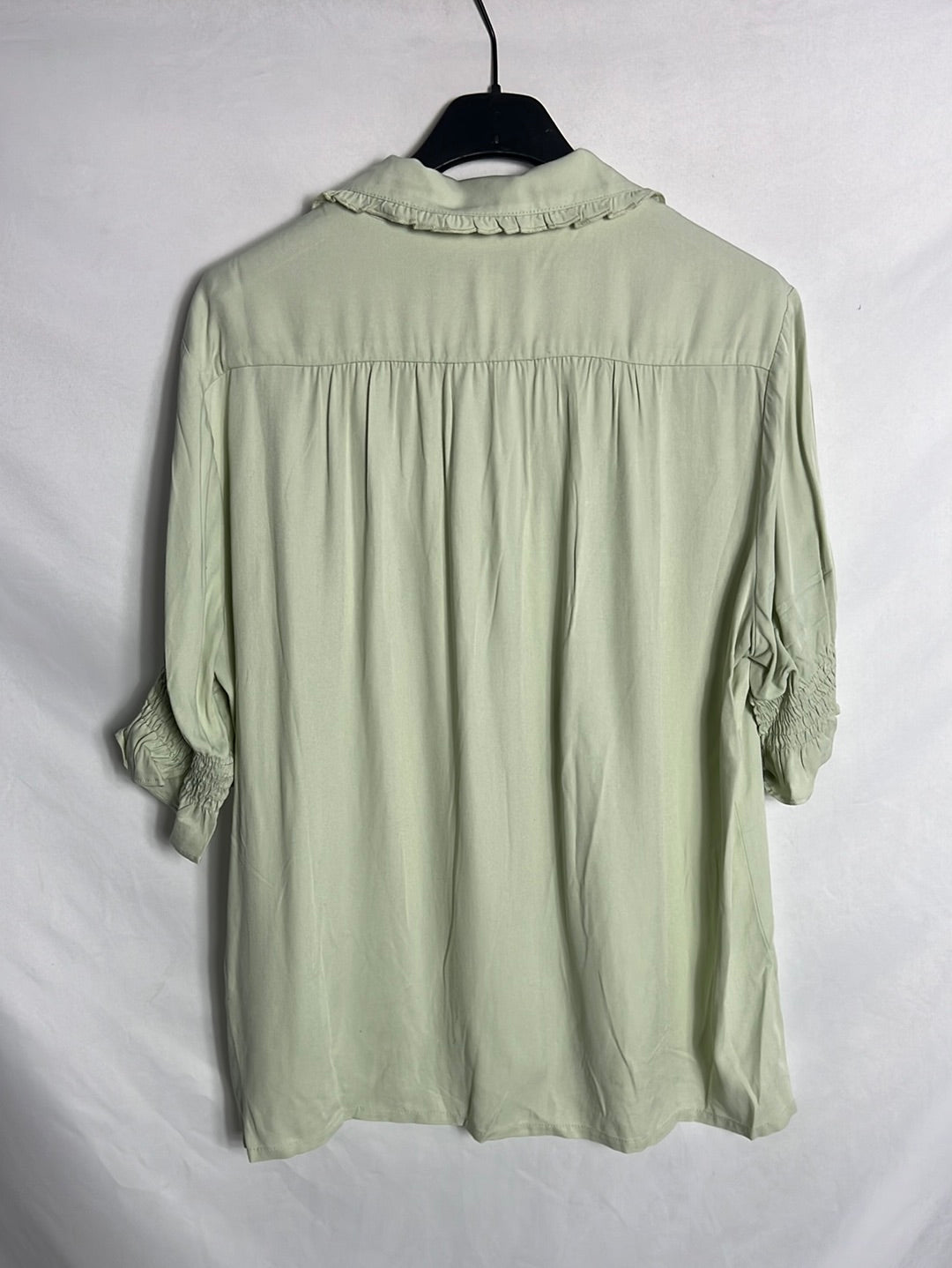 SIMPLE RETRO. Vintage style green blouse. TM