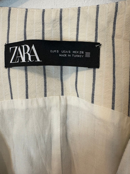 ZARA. Striped cotton vest. TS