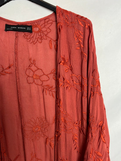 ZARA. Kimono largo teja bordados . T M