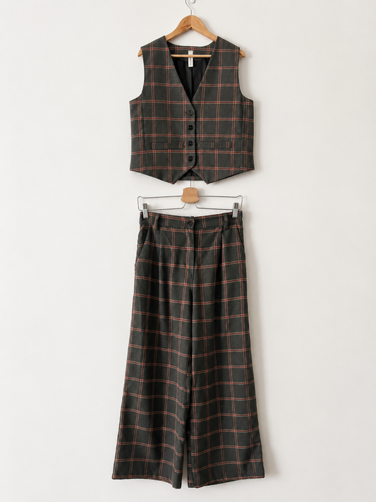 ZARA. Long brown dress TM