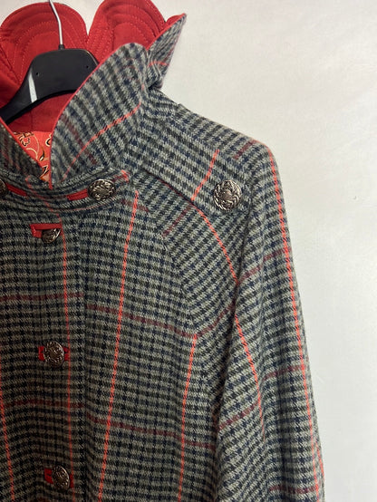 NAMUR. Checked wool cape with printed lining, size 38