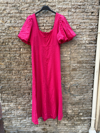 MANGO. Vestido largo rosa mangas farol