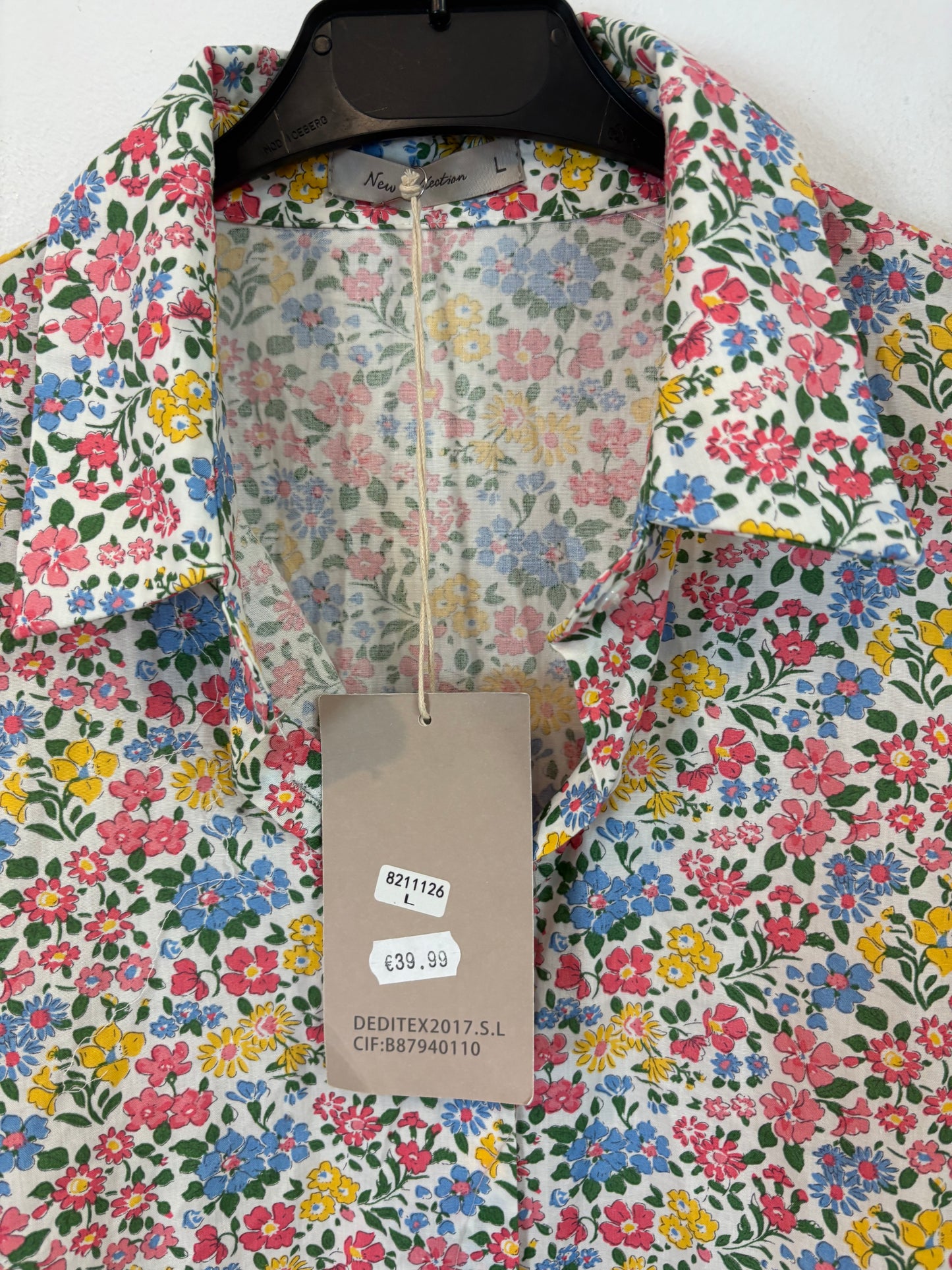 OTHERS. Short floral print dress. Size L