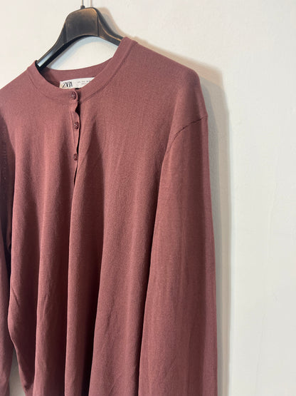ZARA. Fine eggplant sweater. TL