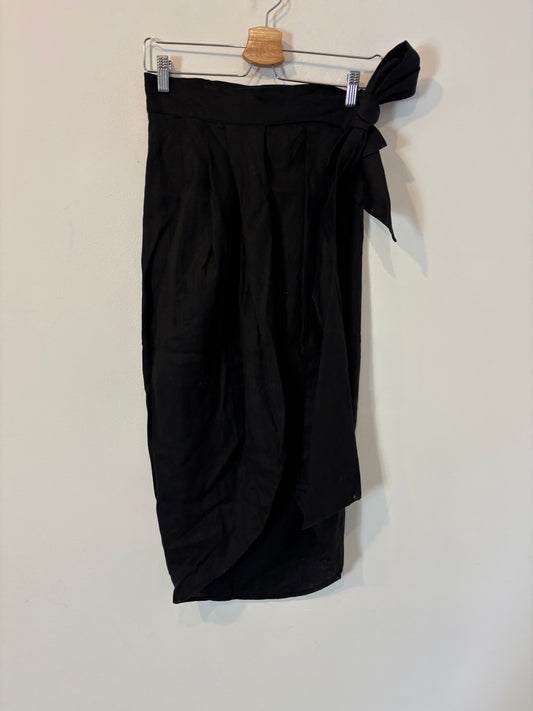 SECOND SUMMER. Falda midi negra lino. T XS