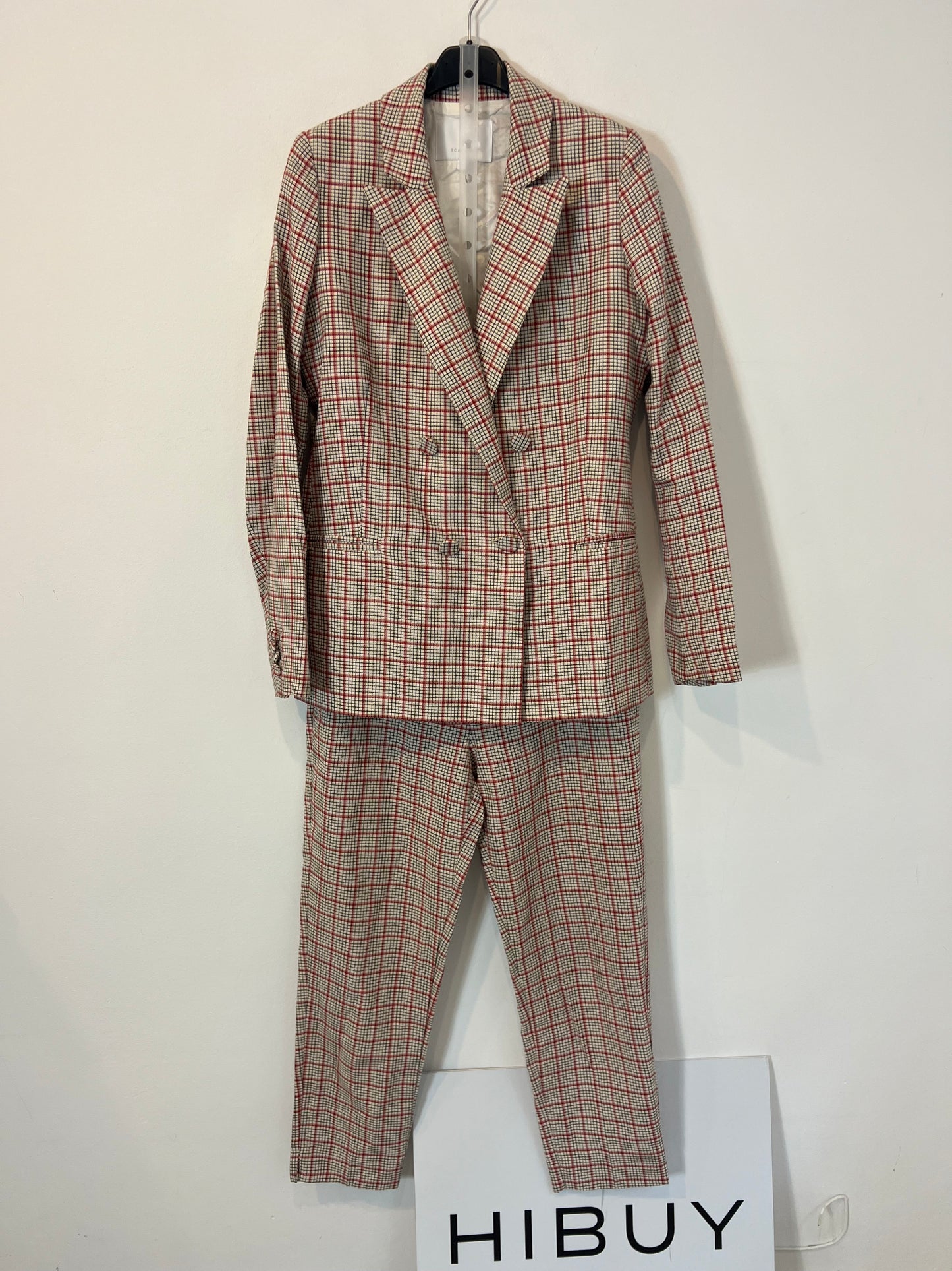 SCALPERS. Total look fluido cuadros. T 36