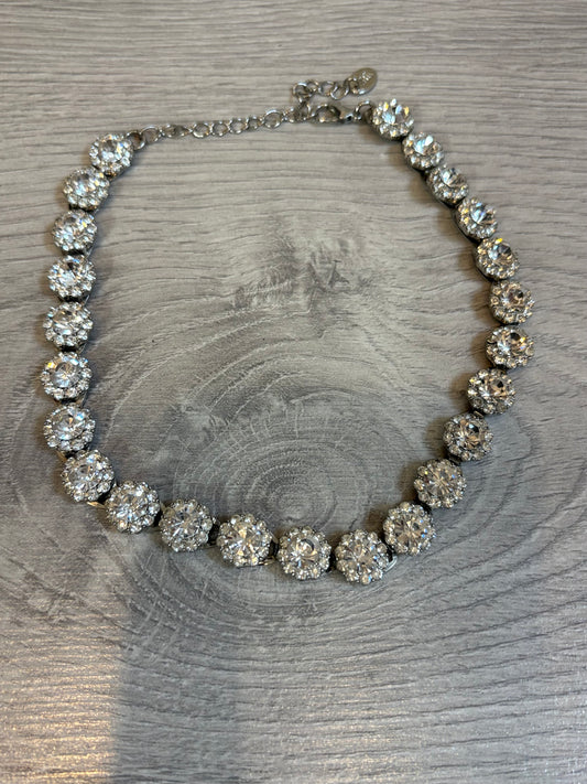 ZARA. Gargantilla pedrería