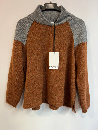 RIVERA. Two-tone wool sweater. TM