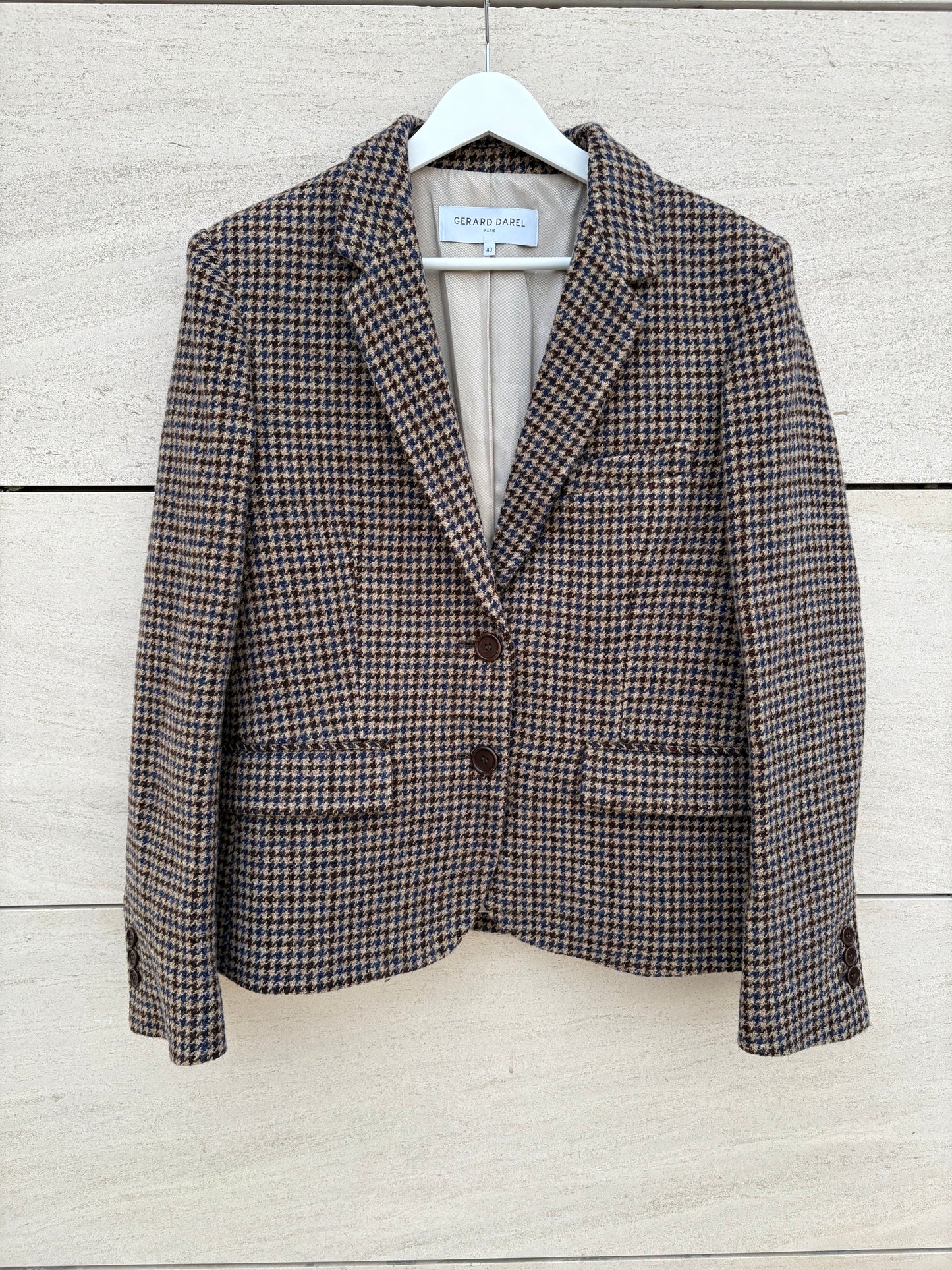 GERARD DAREL. Blazer 100% lana burdeos y azules