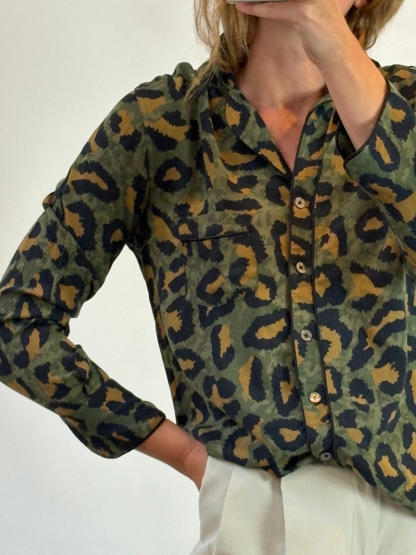 ZADIG & VOLTAIRE . Blusa fluida camo