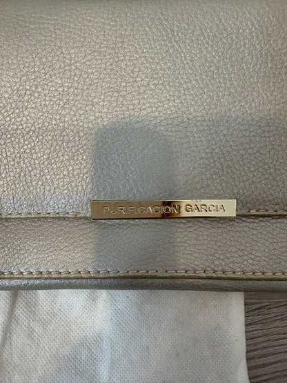 PURIFICACIÓN GARCIA. Cartera de mano piel gris