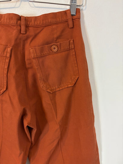 SESSÚN. Green corduroy trousers. Size 36