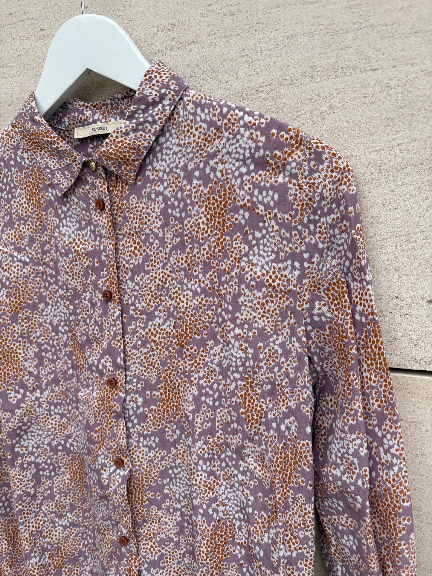 SESSÚN. Blusa malva estampada