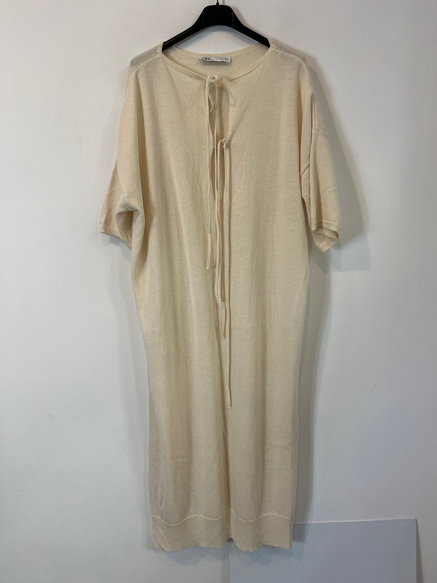 ZARA. Beige knit dress, size xs/s