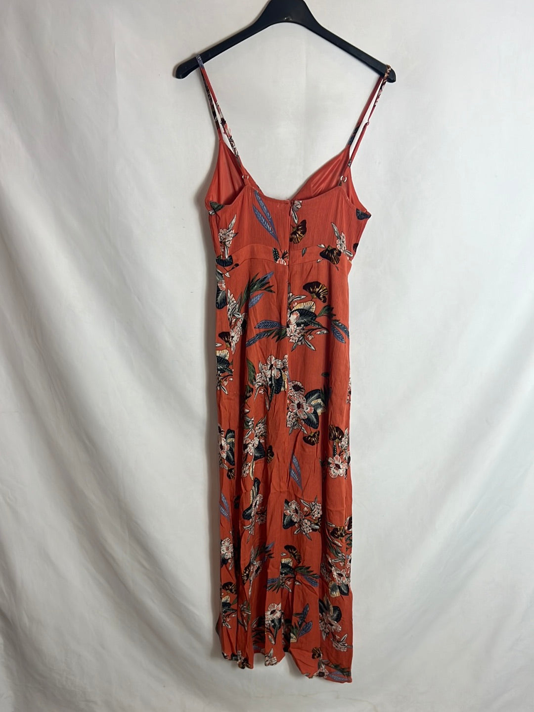 PULL&BEAR . Mono corto flores efecto vestido. T S