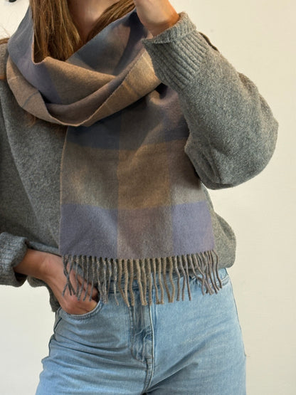 JOHNSTONS OF ELGIN. Bufanda cuadros cashmere