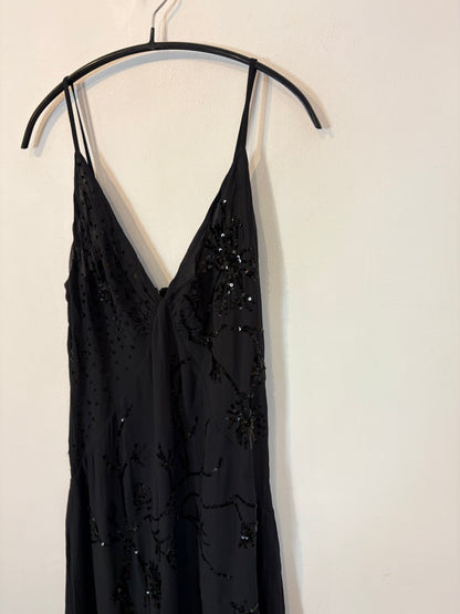Vestido midi negro lentejuelas
