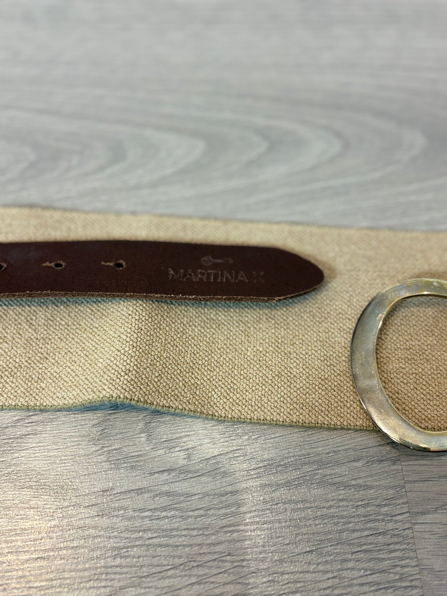 OTRAS. Cinturón semi elástico doble textura