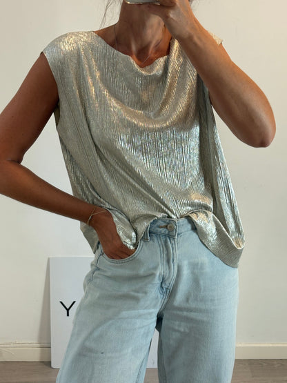 PEDRO DEL HIERRO. Silver textured top. Size XL