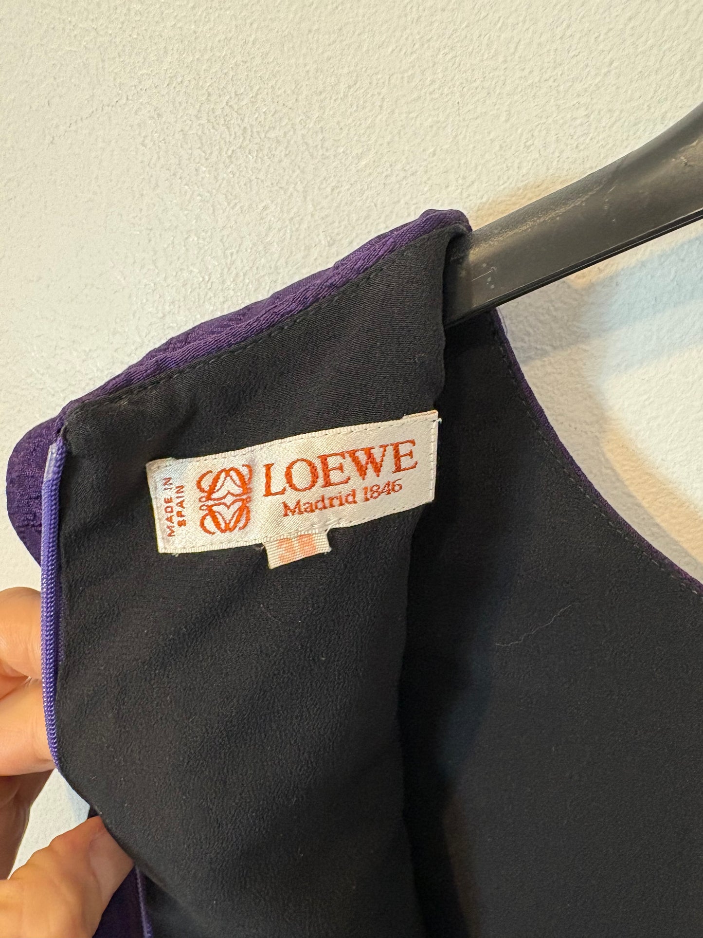 LOEWE. Vestido corto anagrama