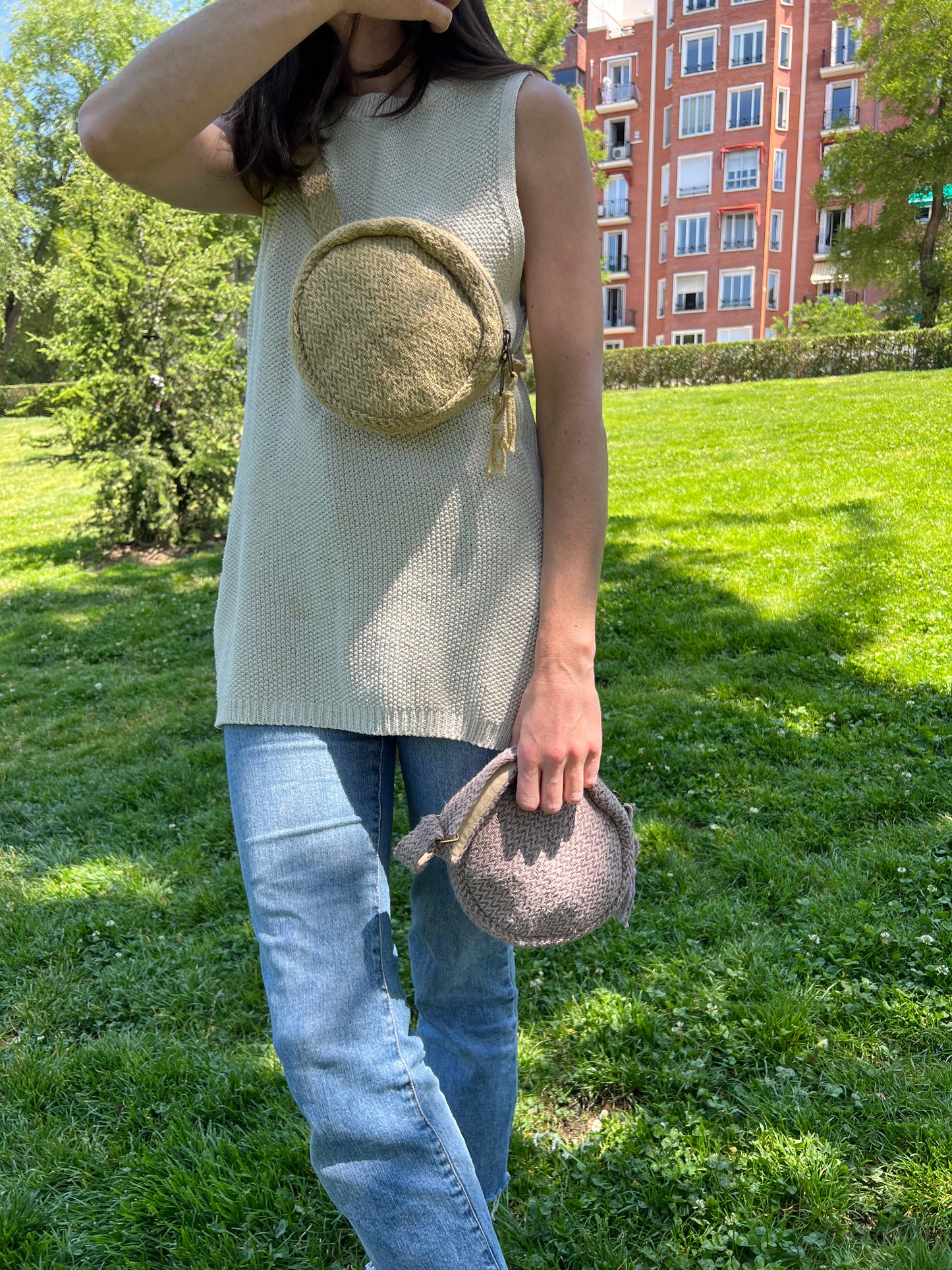 RIÑONERA REDONDA (3 colores)