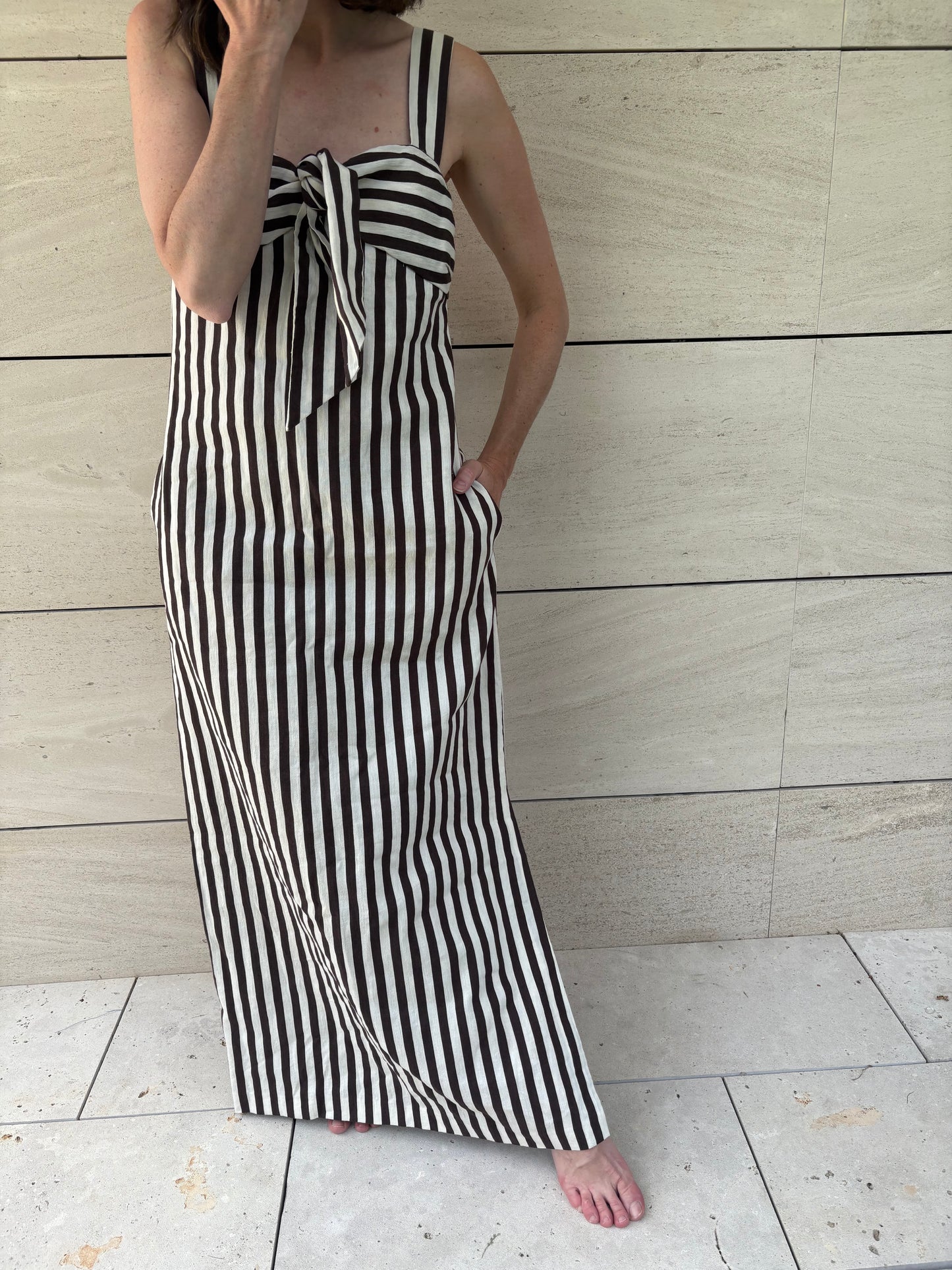 MASSIMO DUTTI. Vestido largo rayas marrones T.36