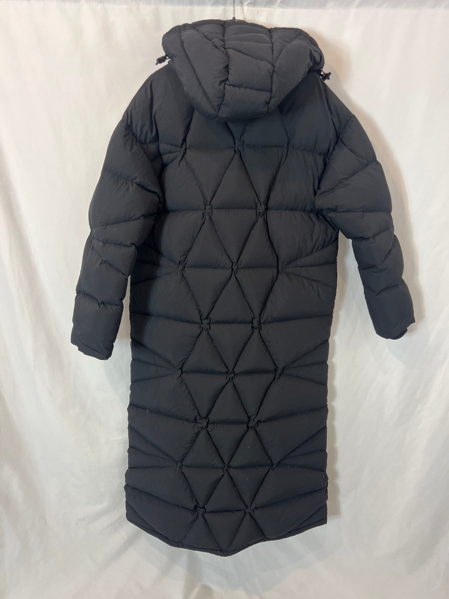 K-WAY SEVEN. Plumas largo reversible negro T.7(m)