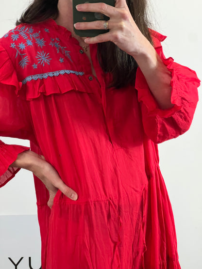 SOPHIE&LUCIE. Vestido rojo bordado