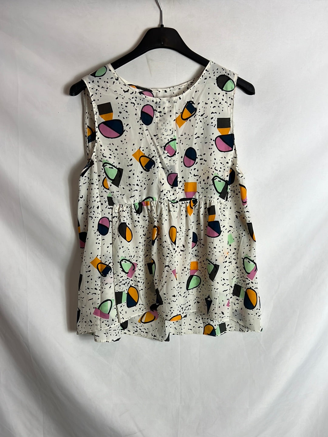 OTRAS. Blusa sin mangas dibujos. TM