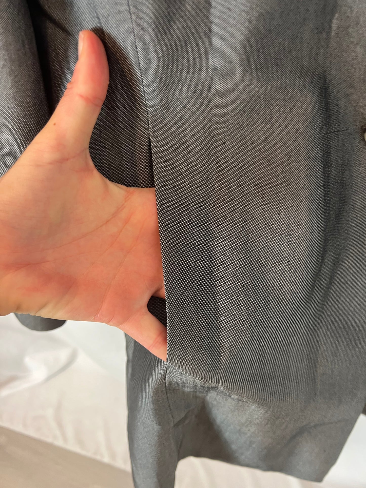 FÓRMULA JOVEN. Chaqueta larga gris textura. T 40( M)