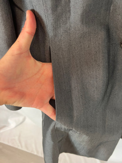 FÓRMULA JOVEN. Chaqueta larga gris textura. T 40( M)