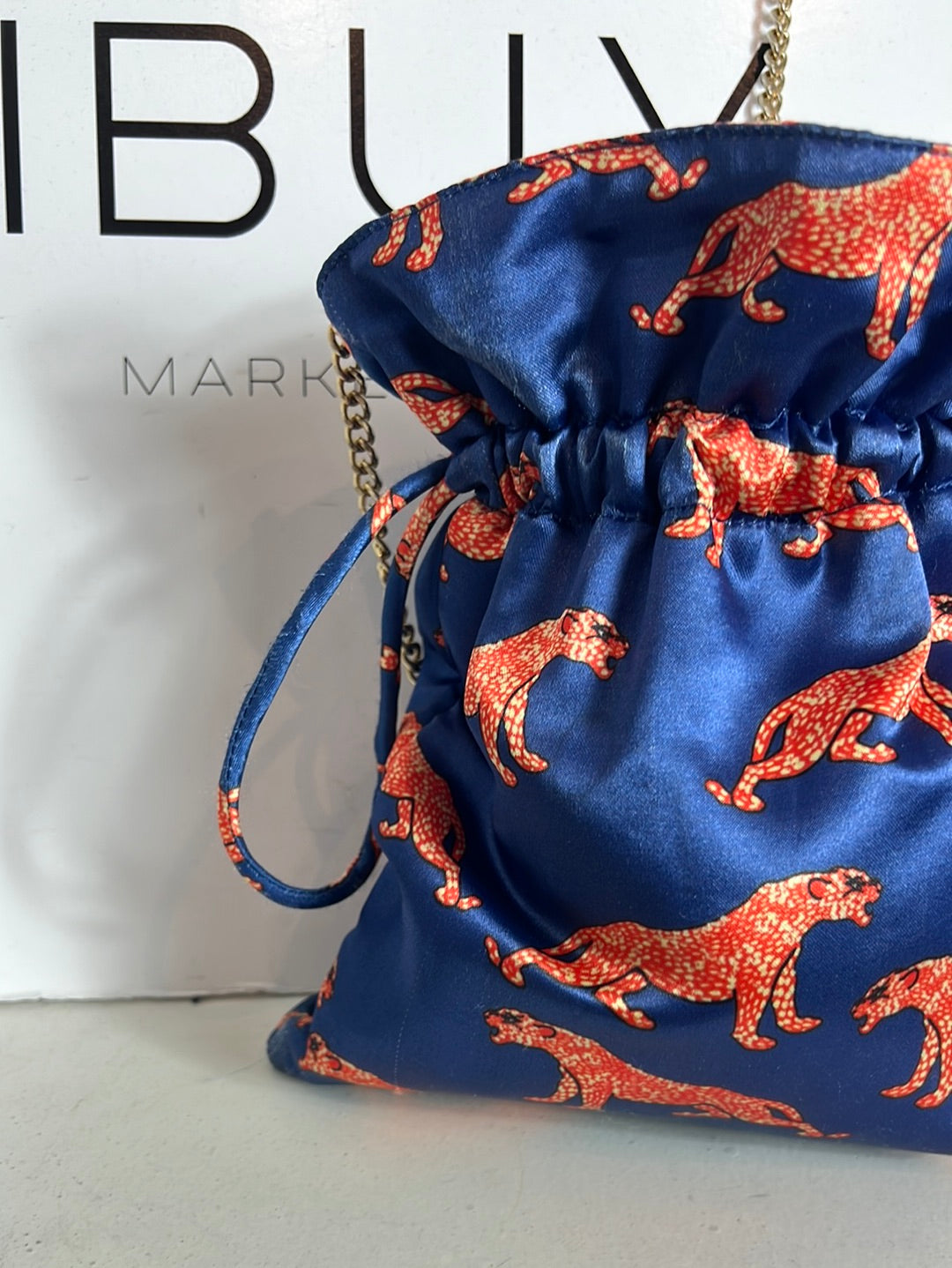 &OTHER STORIES. bolso satinado animales (Tara)