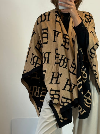 PEDRO DEL HIERRRO. Capa bicolor logo