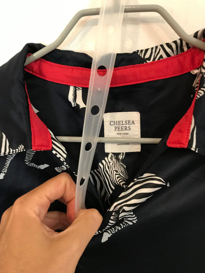 CHELSEA PEERS. Conjunto estampado cebras azul