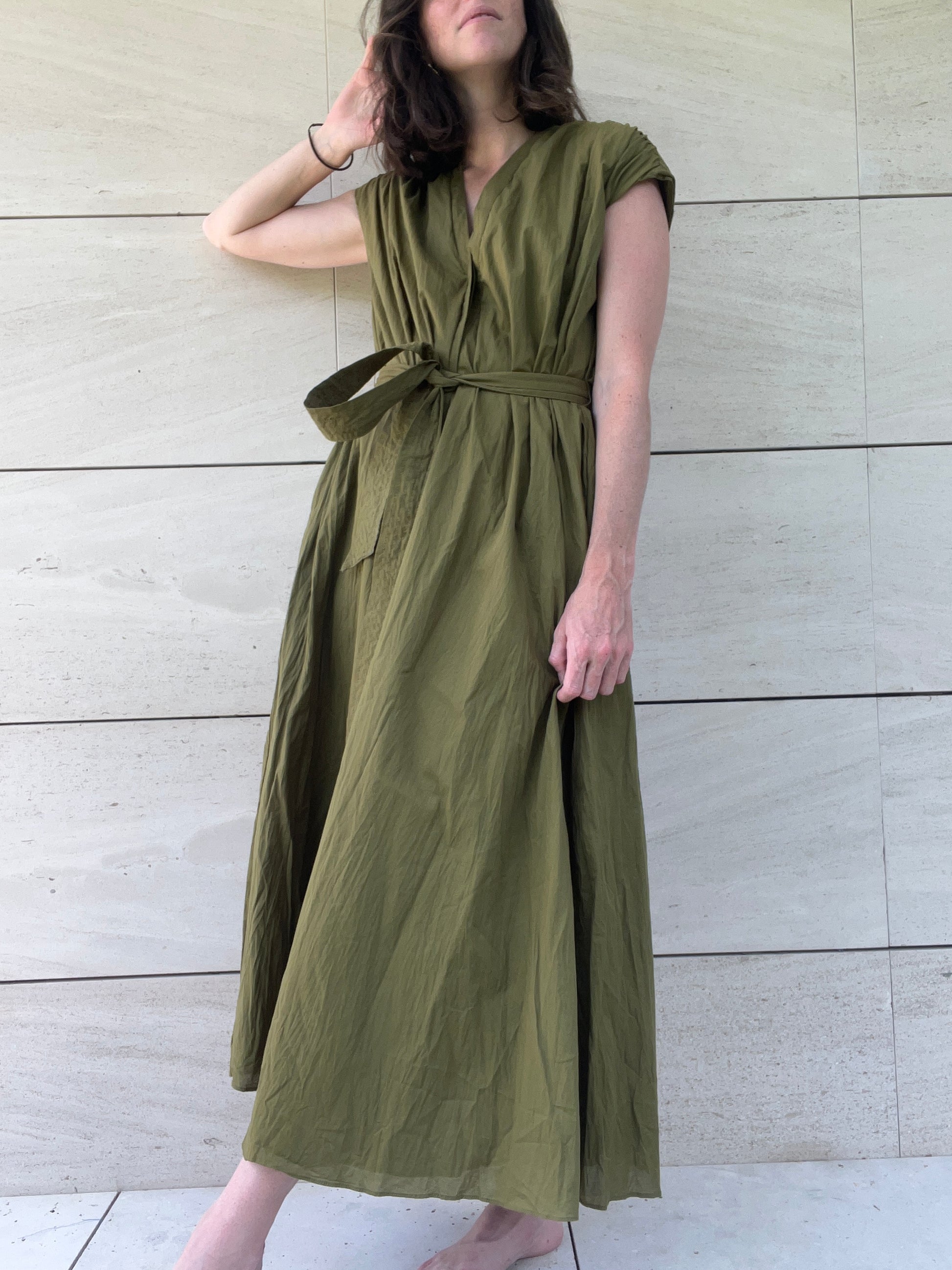 ZARA. Green buttoned dress T.xs Hibuy market ZARA. Green buttoned dress T.xs Hibuy market