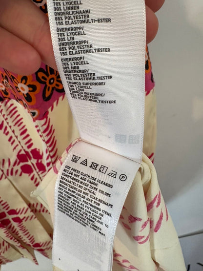 MARNI x UNIQLO. Vestido mult estampado tablas