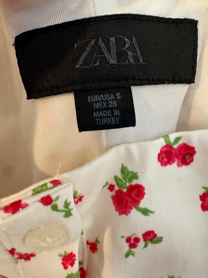 ZARA. Conjunto falda y top flores mini