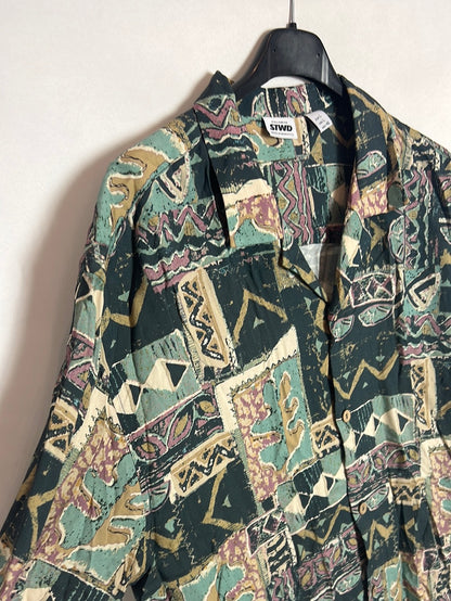 PULL&BEAR . Camisa manga corta estampada. T L