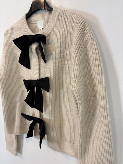 H&M. Jersey beige lazada